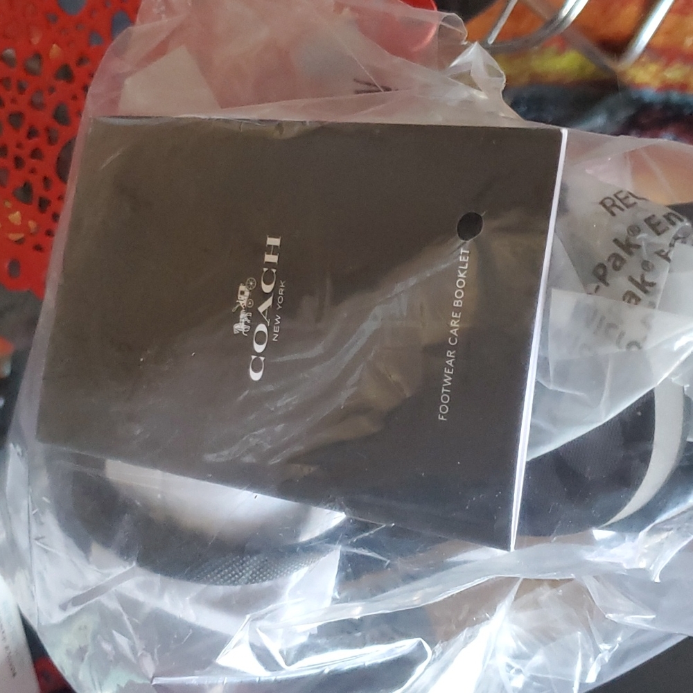 -Coach gorgeous bagged flip flops black Two Left - Picture 7 of 7